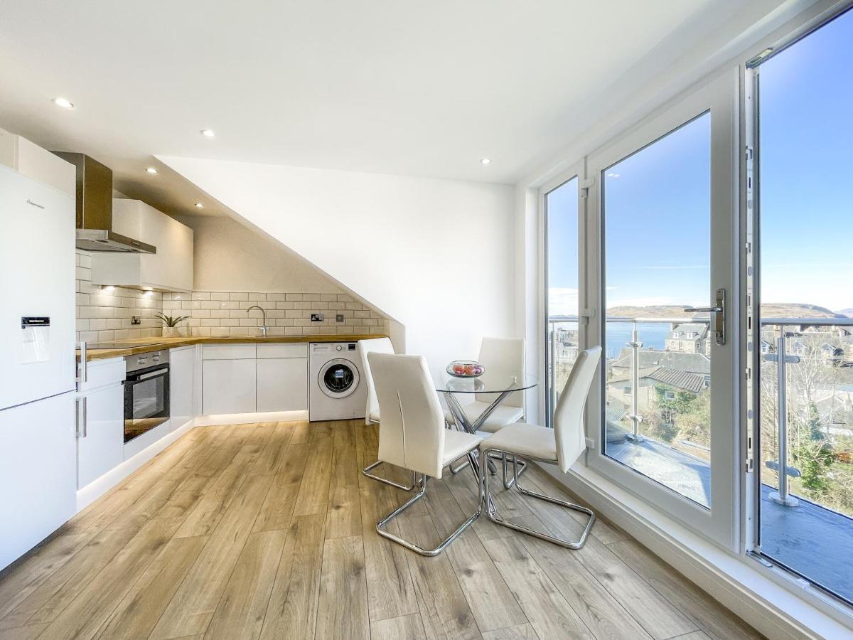 The Penthouse Apartment โอบาน ภายนอก รูปภาพ
